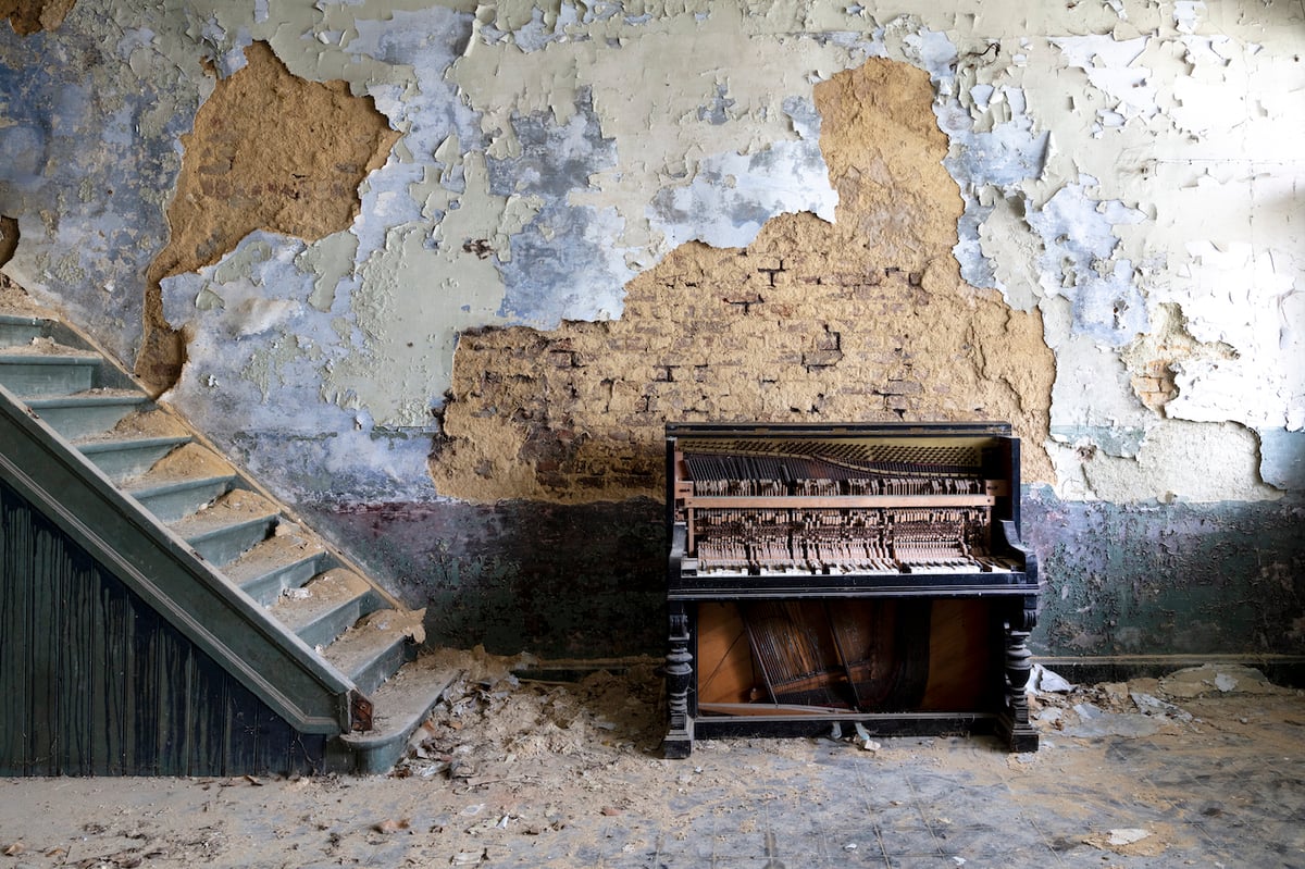 REQUIEM POUR PIANOS 40, Belgique