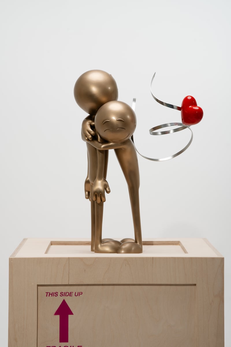 Perfect hug - sculpture