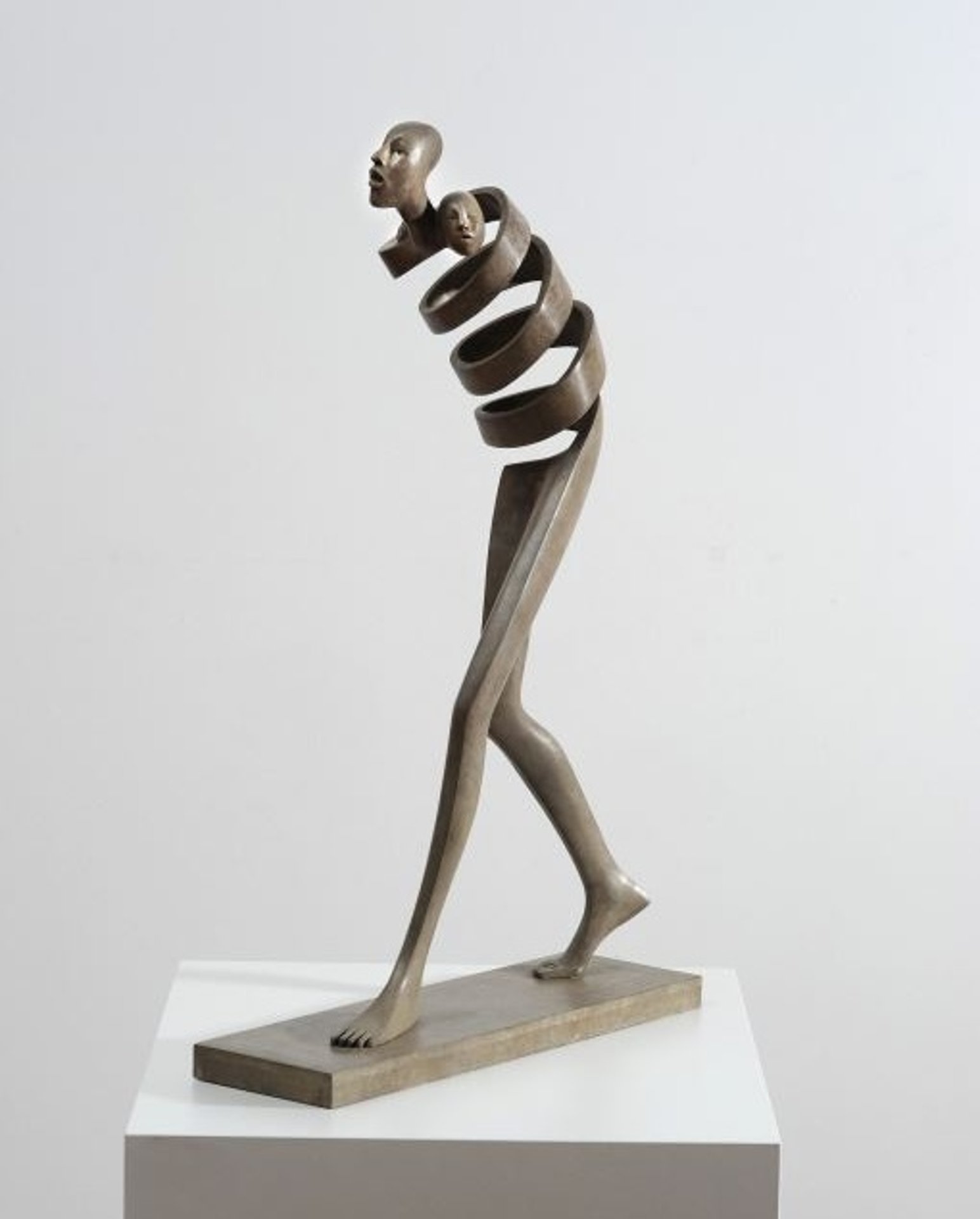 ISABEL MIRAMONTES, Amour