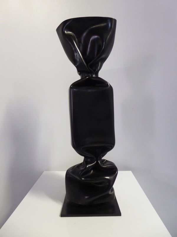 Wrapping Bonbon Bronze patiné noir N°4599, 2017 — Laurence Jenkell