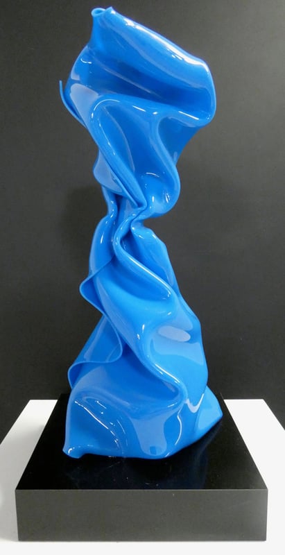 Wrapping Twist Bleu N°4660, 2018 — Laurence Jenkell