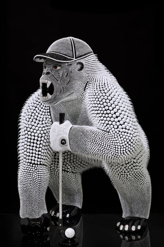 Gorille Golfeur Noir Nacré, 2021 (100 cm) — Eddy Maniez