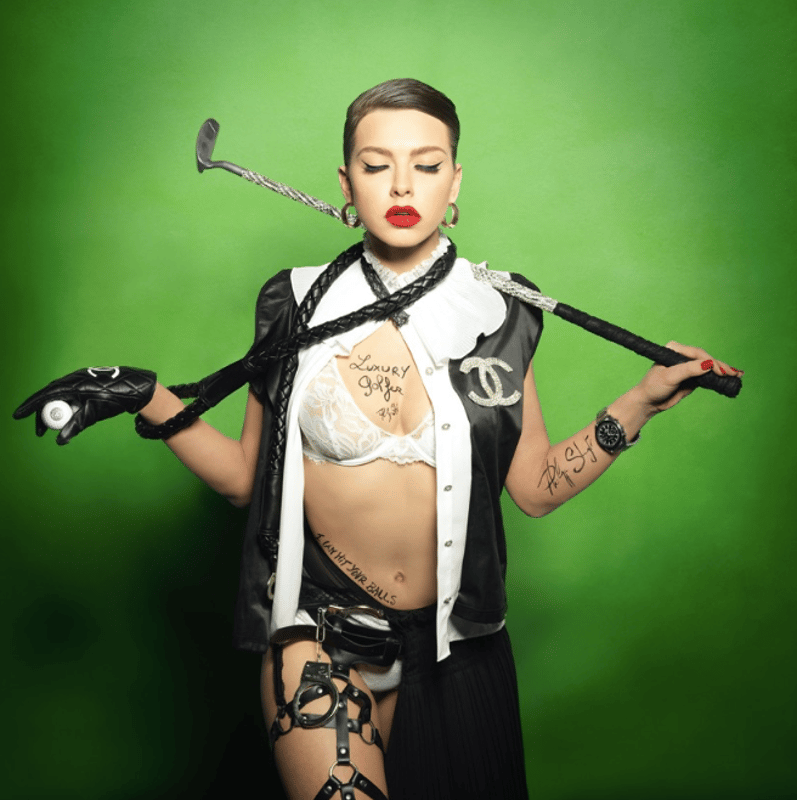 SENSUAL FIGHT - Luxury Golfer, 2022 — Philippe Shangti