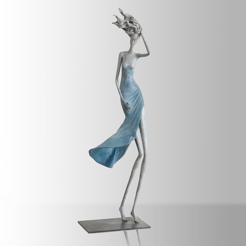 Gone with the wind — Hedwige Leroux
