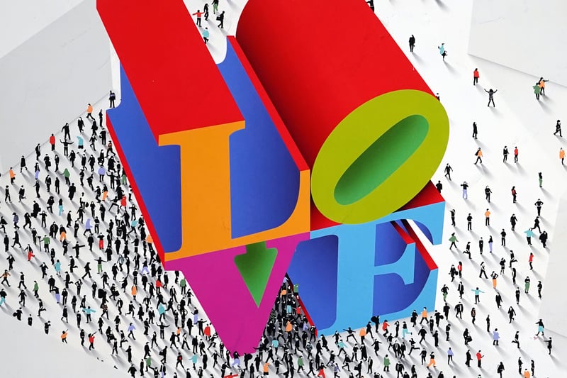 Love Around the Corner, 2022 (122 cm) — Craig Alan