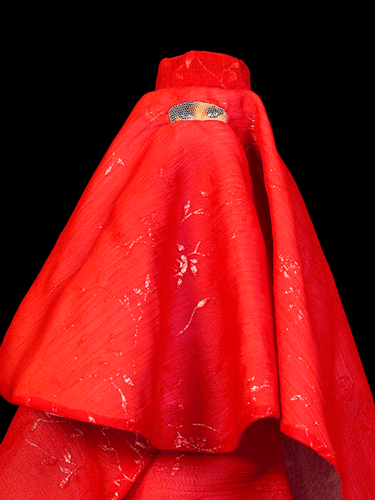 Red Burqua