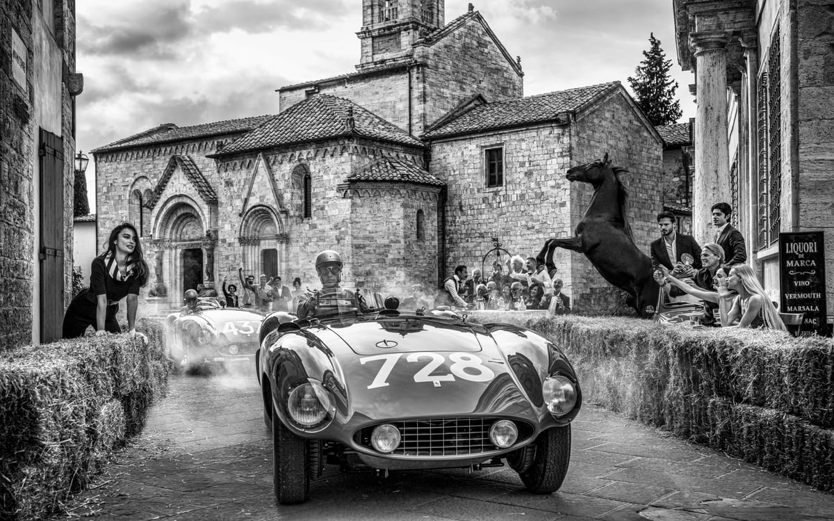Mille Miglia (B&W)