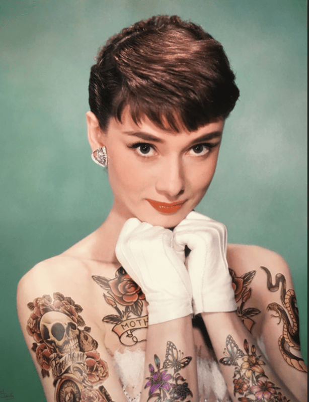 SABRINA IN LOVE COLOR
